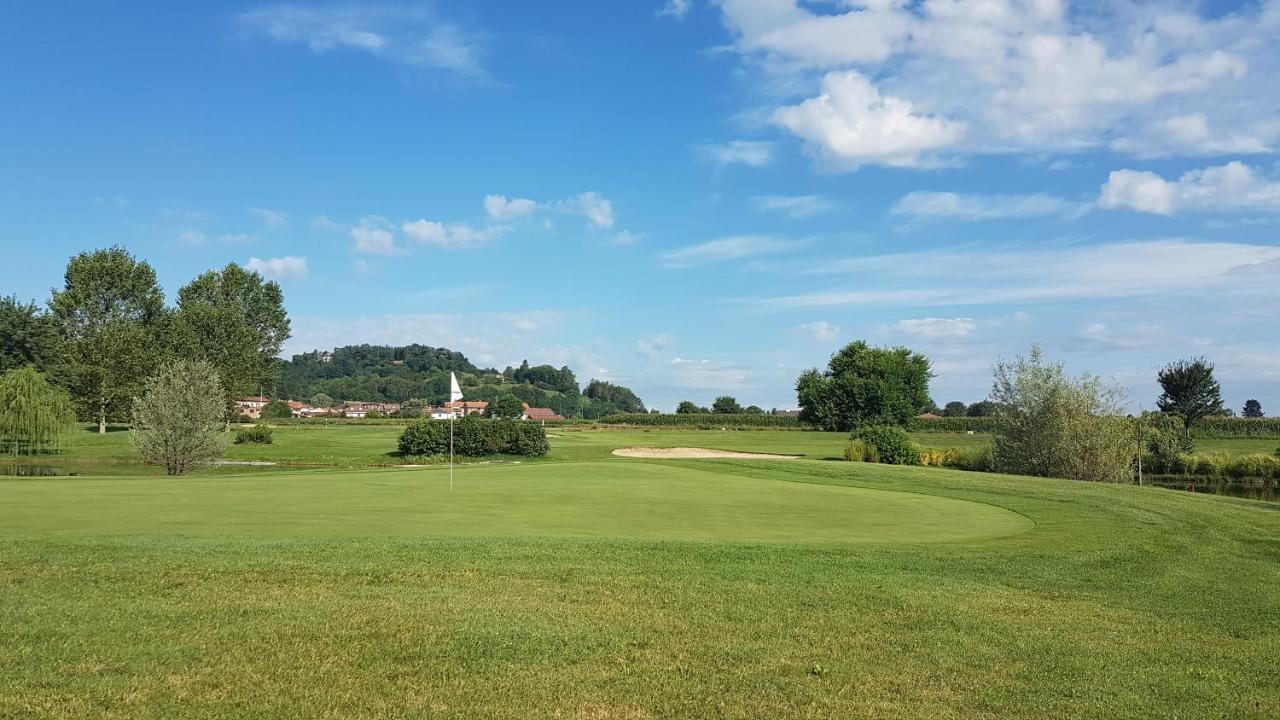 Locanda Ferro Uno, Golf Citta Di Asti Ngoại thất bức ảnh