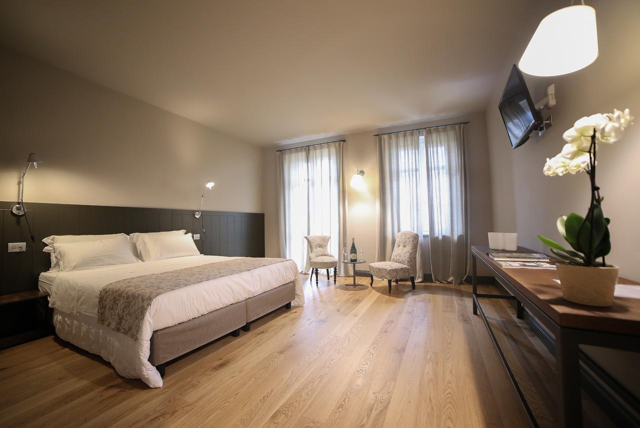 Locanda Ferro Uno, Golf Citta Di Asti Ngoại thất bức ảnh