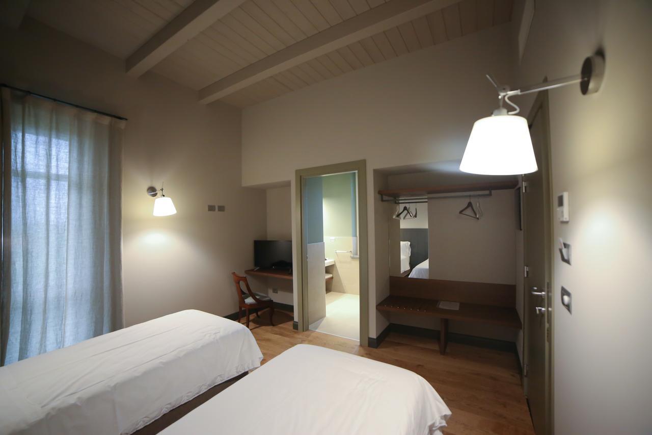 Locanda Ferro Uno, Golf Citta Di Asti Ngoại thất bức ảnh